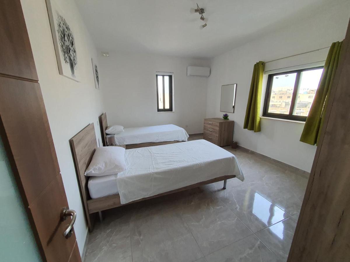 Pretty 2 Bedroom Apartment With Shared Pool Σεντ Πόλς Μπέι Εξωτερικό φωτογραφία