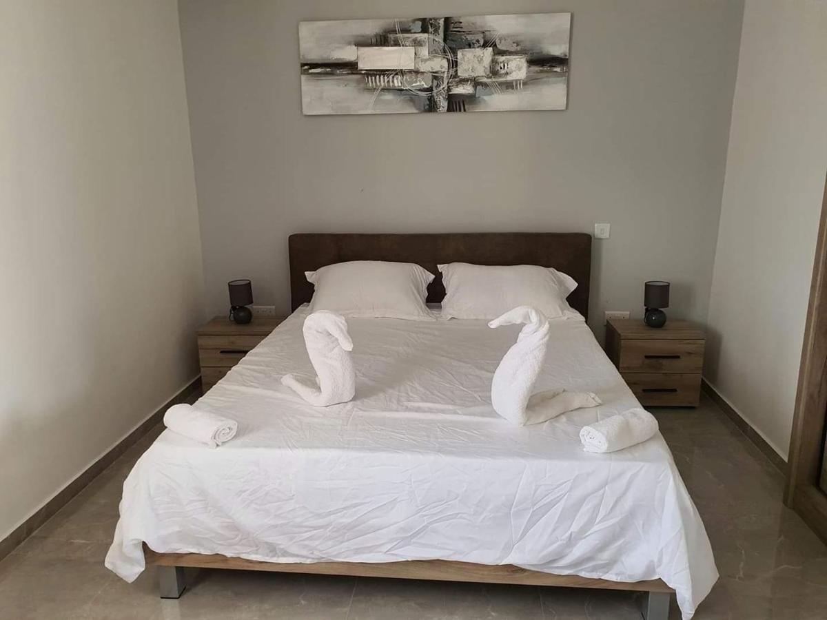 Pretty 2 Bedroom Apartment With Shared Pool Σεντ Πόλς Μπέι Εξωτερικό φωτογραφία